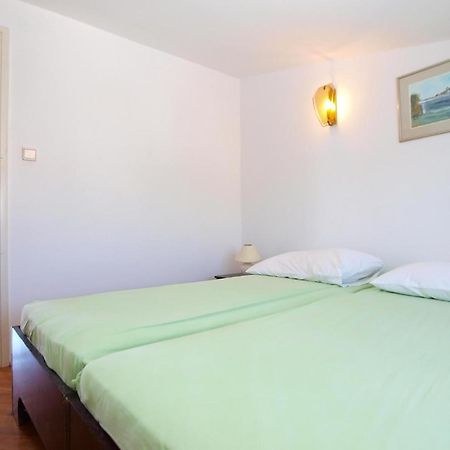 Apartments Puntizela 727 プーラ エクステリア 写真