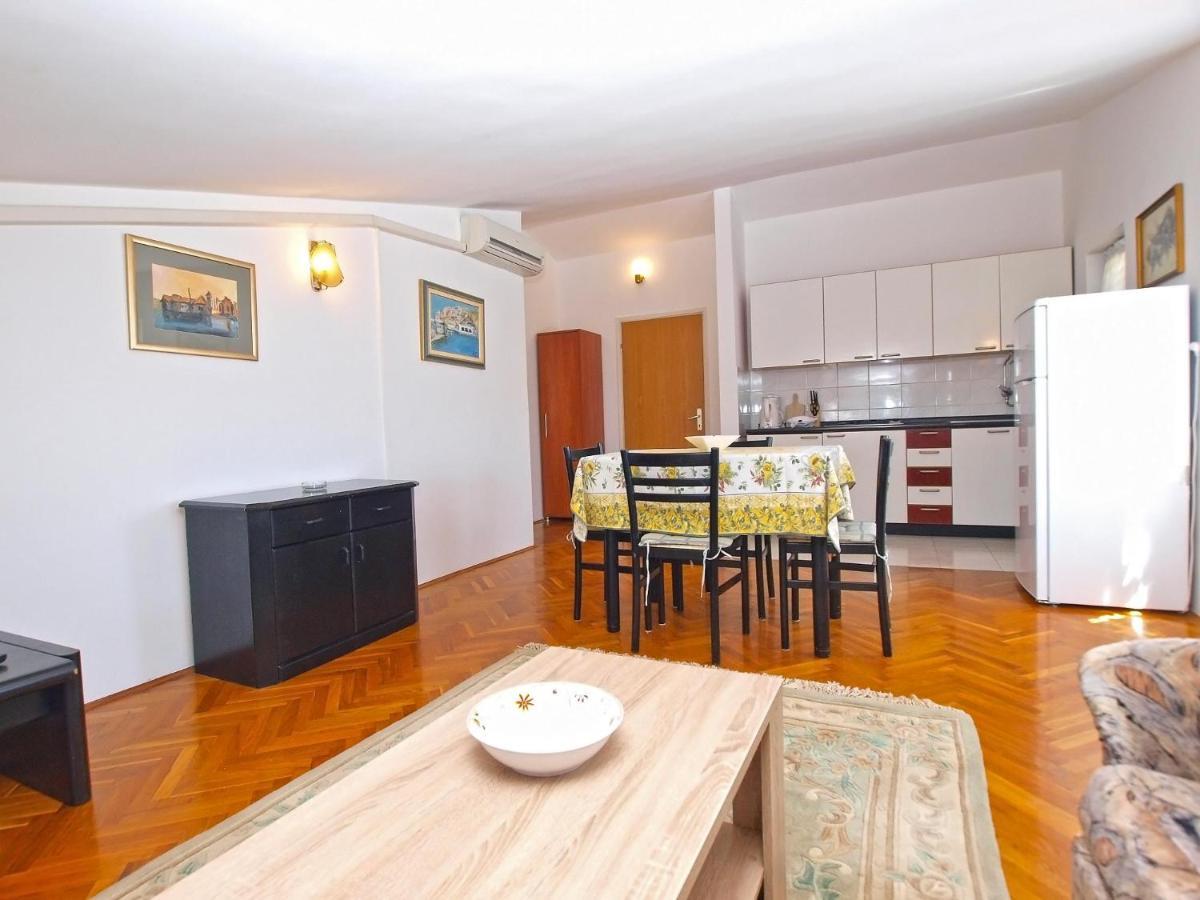 Apartments Puntizela 727 プーラ エクステリア 写真