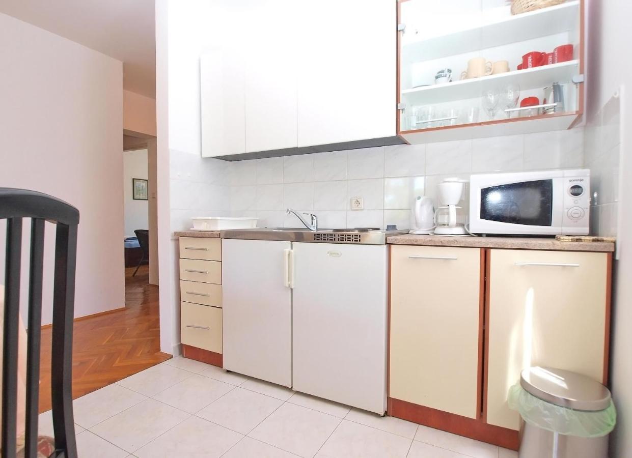 Apartments Puntizela 727 プーラ エクステリア 写真