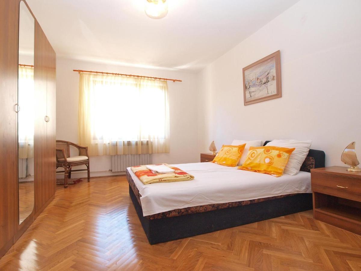 Apartments Puntizela 727 プーラ エクステリア 写真