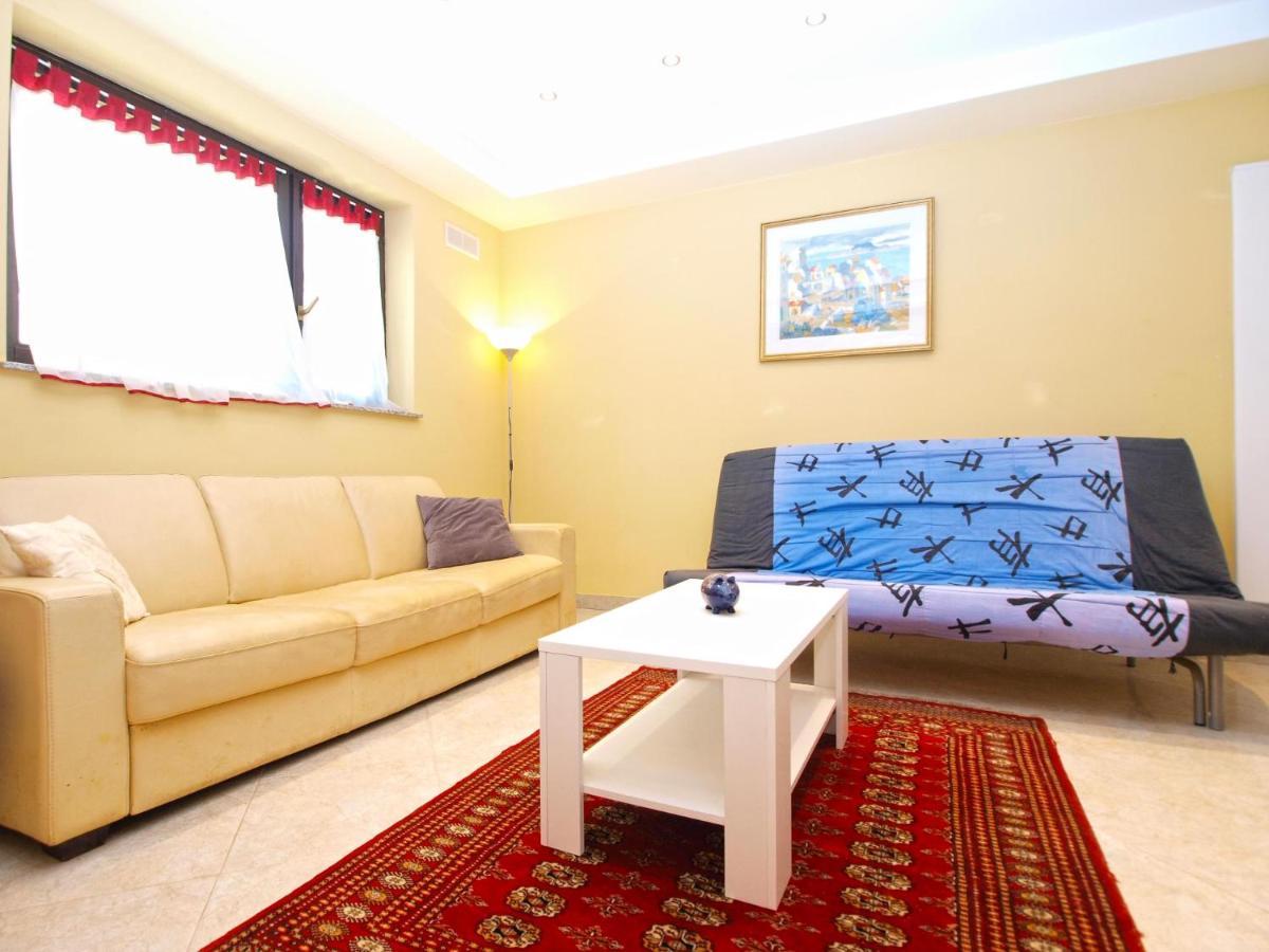 Apartments Puntizela 727 プーラ エクステリア 写真