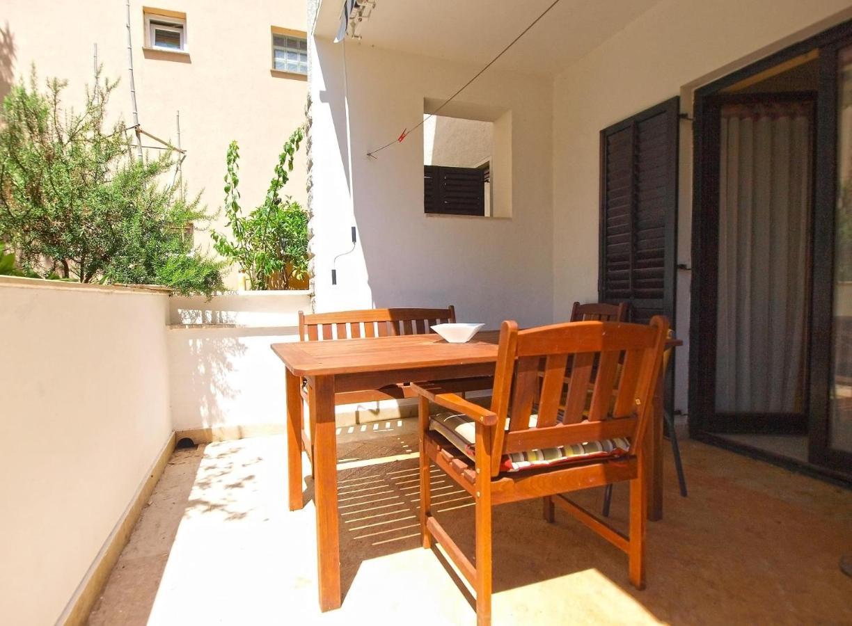 Apartments Puntizela 727 プーラ エクステリア 写真
