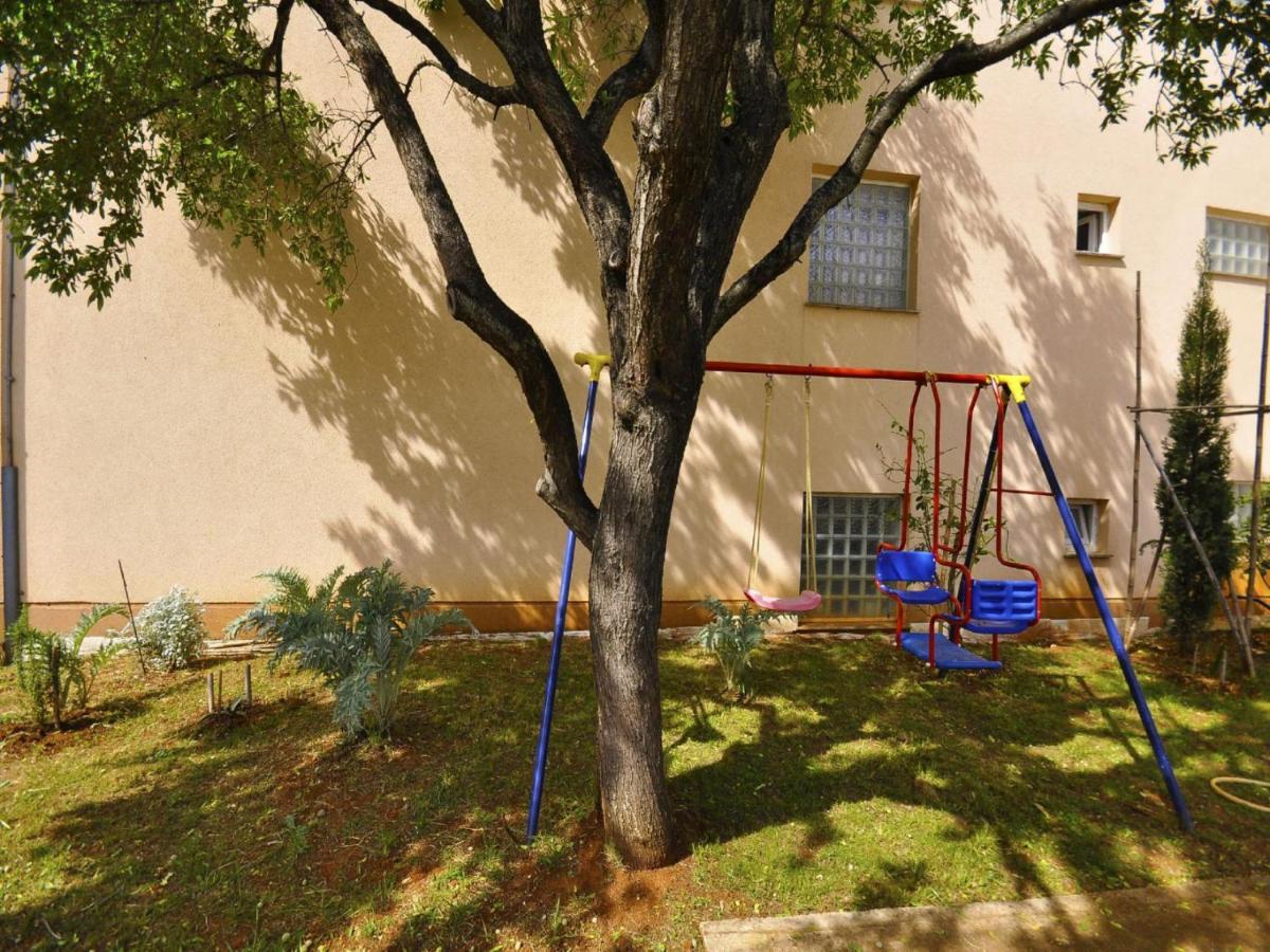 Apartments Puntizela 727 プーラ エクステリア 写真
